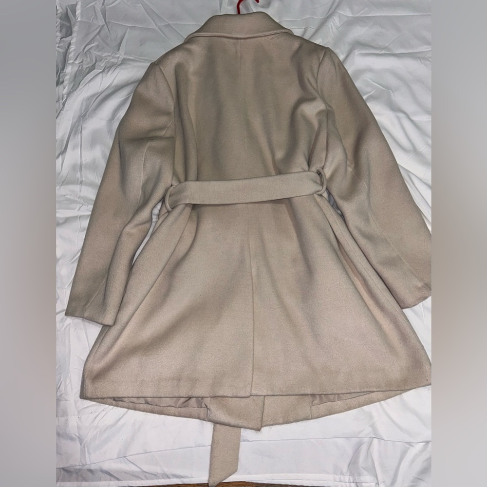 H&M Beige Belted Wool-Blend Pea Coat - Picture 4 of 5